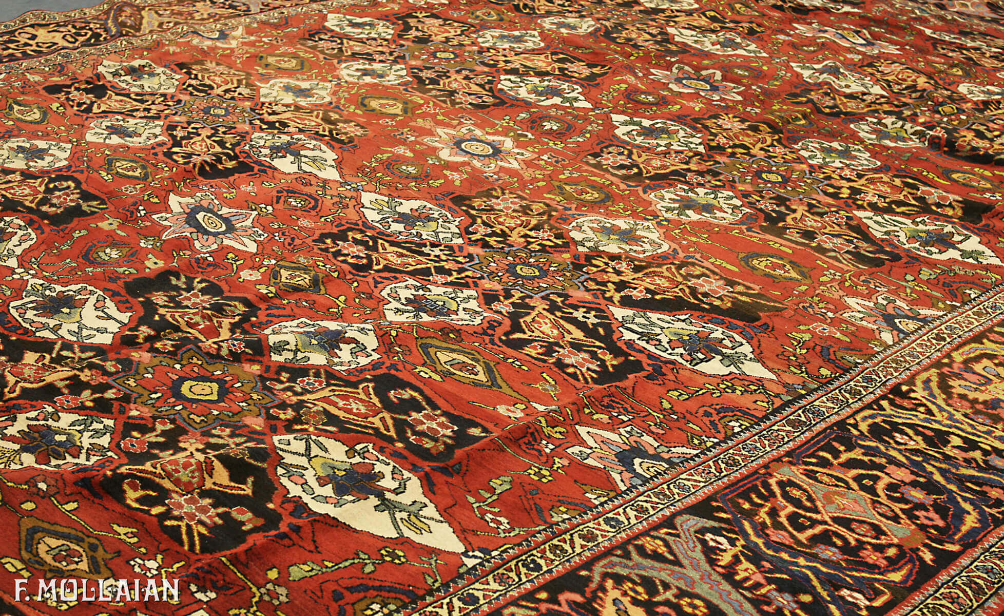 Tapis Persan Antique Bakhtiari n°:23090908